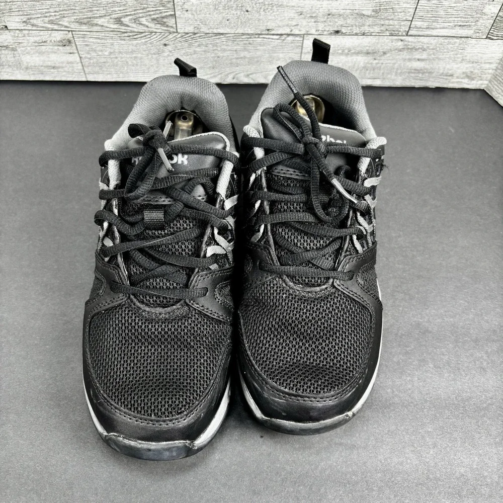 REEBOK SUBLITE WORK‎ MEN'S ATHLETIC WORK SHOE BLACK WITH GREY TRIM BOOTS RB4015